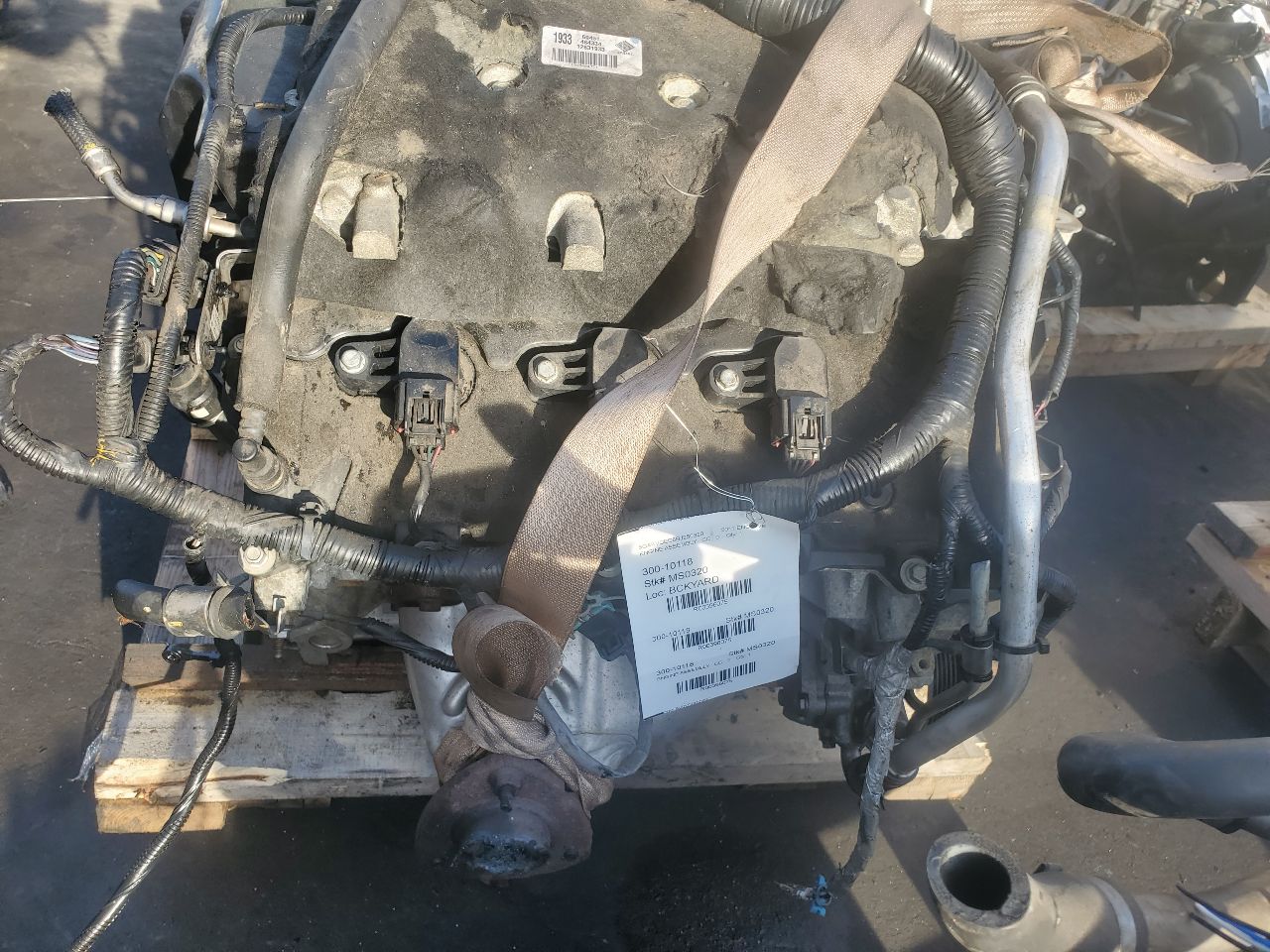 2011 BUICK ENCLAVE 6cyl Gasoline 3.6 ENGINE ASSEMBLY - 396075