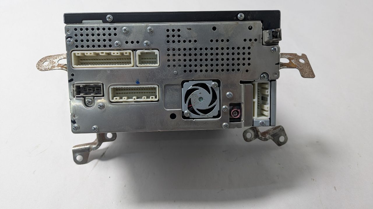 2010 INFINITI QX56 8cyl Gasoline 5.6 Radio Audio - 396704 — photo 3