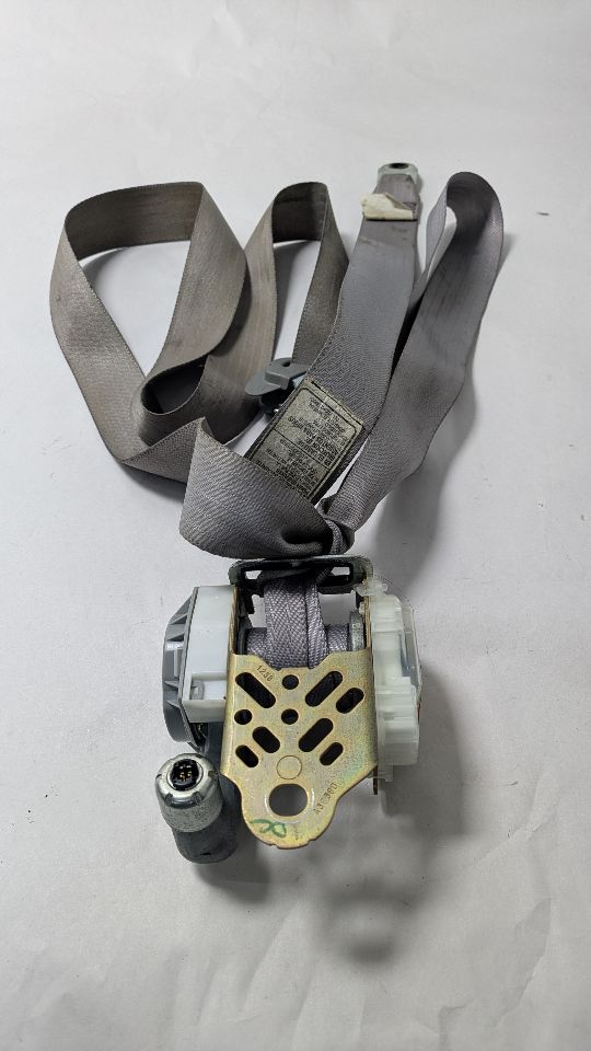 2006 TOYOTA SIENNA 6cyl Gasoline 3.3 Seat Belt, Front - 396758
