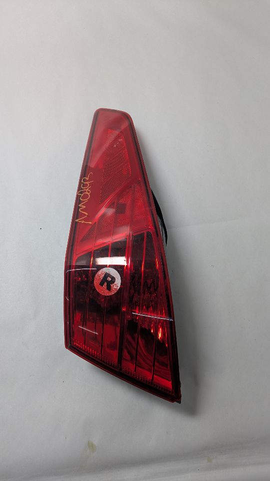 2011 KIA OPTIMA 4cyl Gasoline 2.4 Right TAIL LAMP - 396859 — photo 1