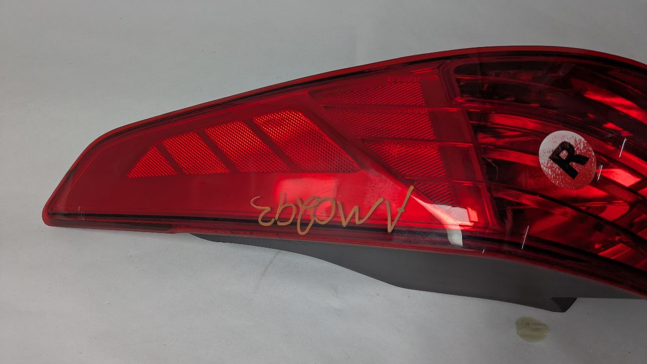 2011 KIA OPTIMA 4cyl Gasoline 2.4 Right TAIL LAMP - 396859 — photo 4