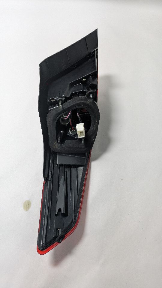2011 KIA OPTIMA 4cyl Gasoline 2.4 Right TAIL LAMP - 396859 — photo 6