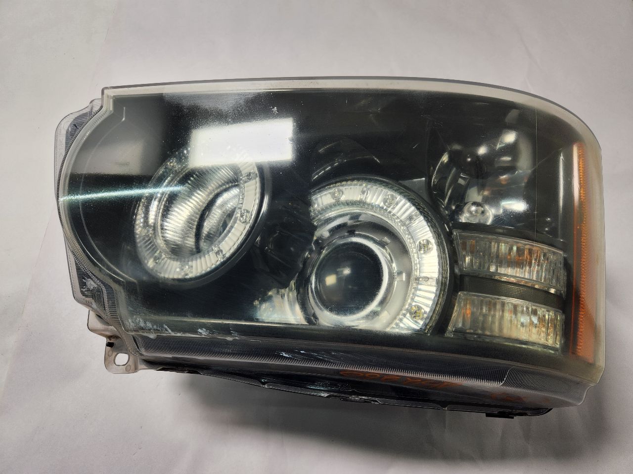 2010 LAND ROVER RANGE ROVER SPORT 8 cyl Supercharged 5.0 Right HEADLAMP ASSEMBLY - 396956