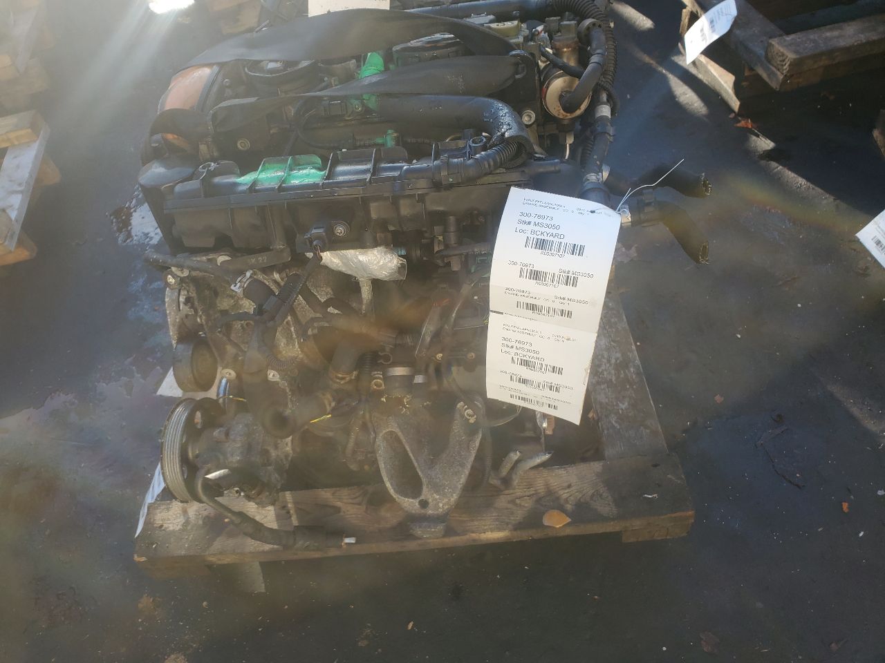 2010 AUDI A4 4cyl Gasoline Turbo 2.0 ENGINE ASSEMBLY - 397107 — photo 3