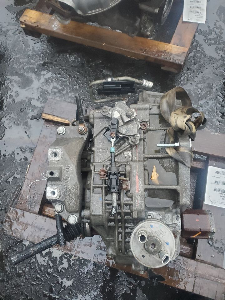 2013 VOLKSWAGEN JETTA 4cyl Gasoline 2.0 Transmiss,Transaxle - 397341 — photo 2