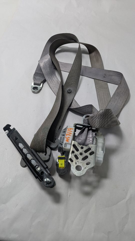 2009 TOYOTA SIENNA 6cyl Gasoline 3.5 Seat Belt, Front - 397478