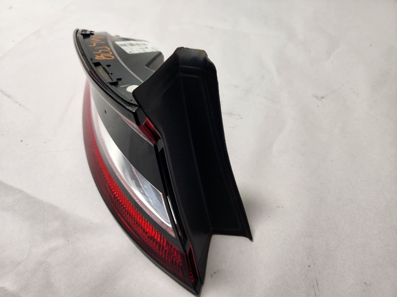 2014 DODGE DART 4cyl Gasoline 2.4 Left TAIL LAMP - 397758 — photo 2