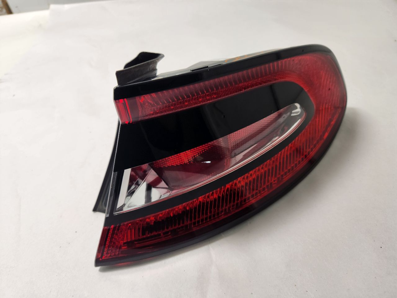 2014 DODGE DART 4cyl Gasoline 2.4 Right TAIL LAMP - 397759