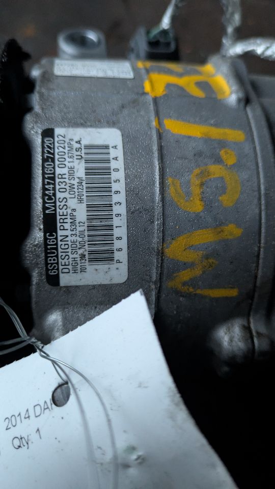 2014 DODGE DART 4cyl Gasoline 2.4 AC COMPRESSOR - 397763 — photo 8