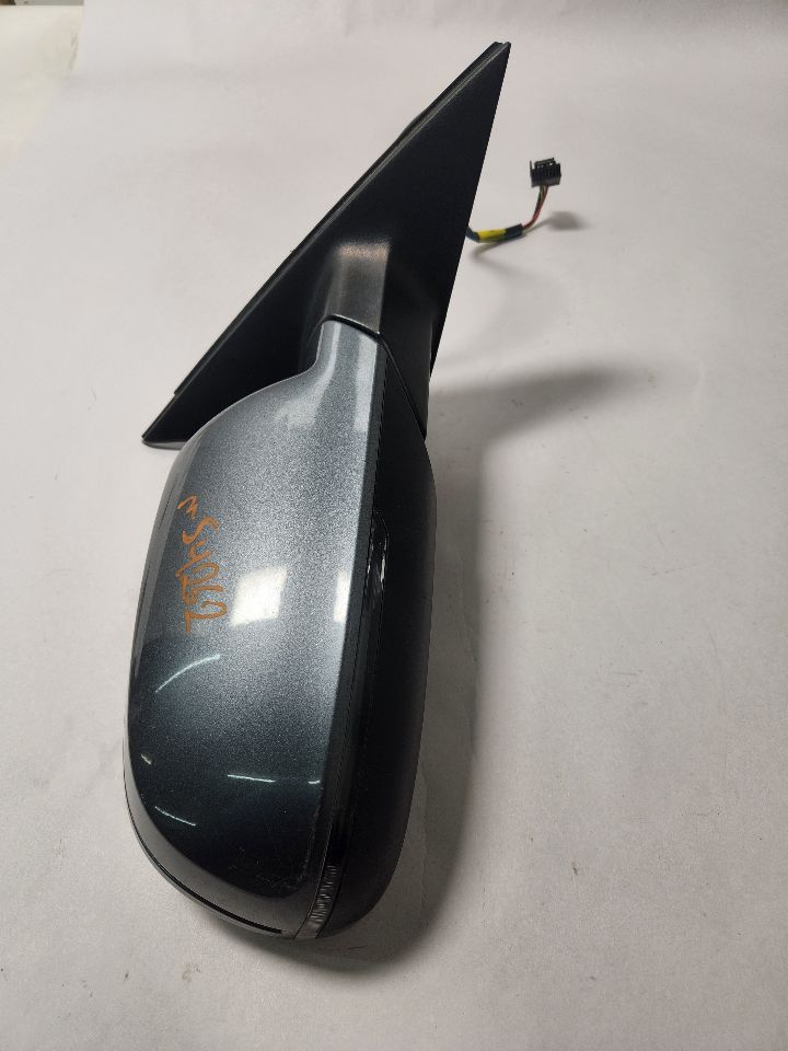 2015 AUDI A4 4cyl Gasoline Turbo 2.0 Right SIDE VIEW MIRROR - 397786 — photo 3