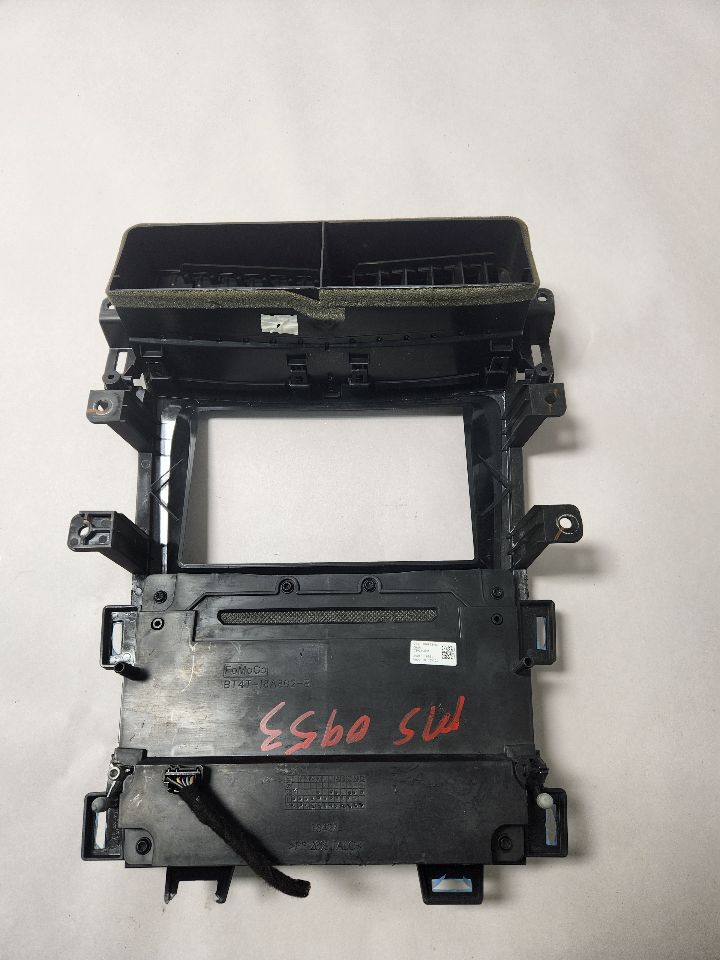 2011 FORD EDGE 6cyl Gasoline 3.5 Left TAIL LAMP - 397852 — photo 3