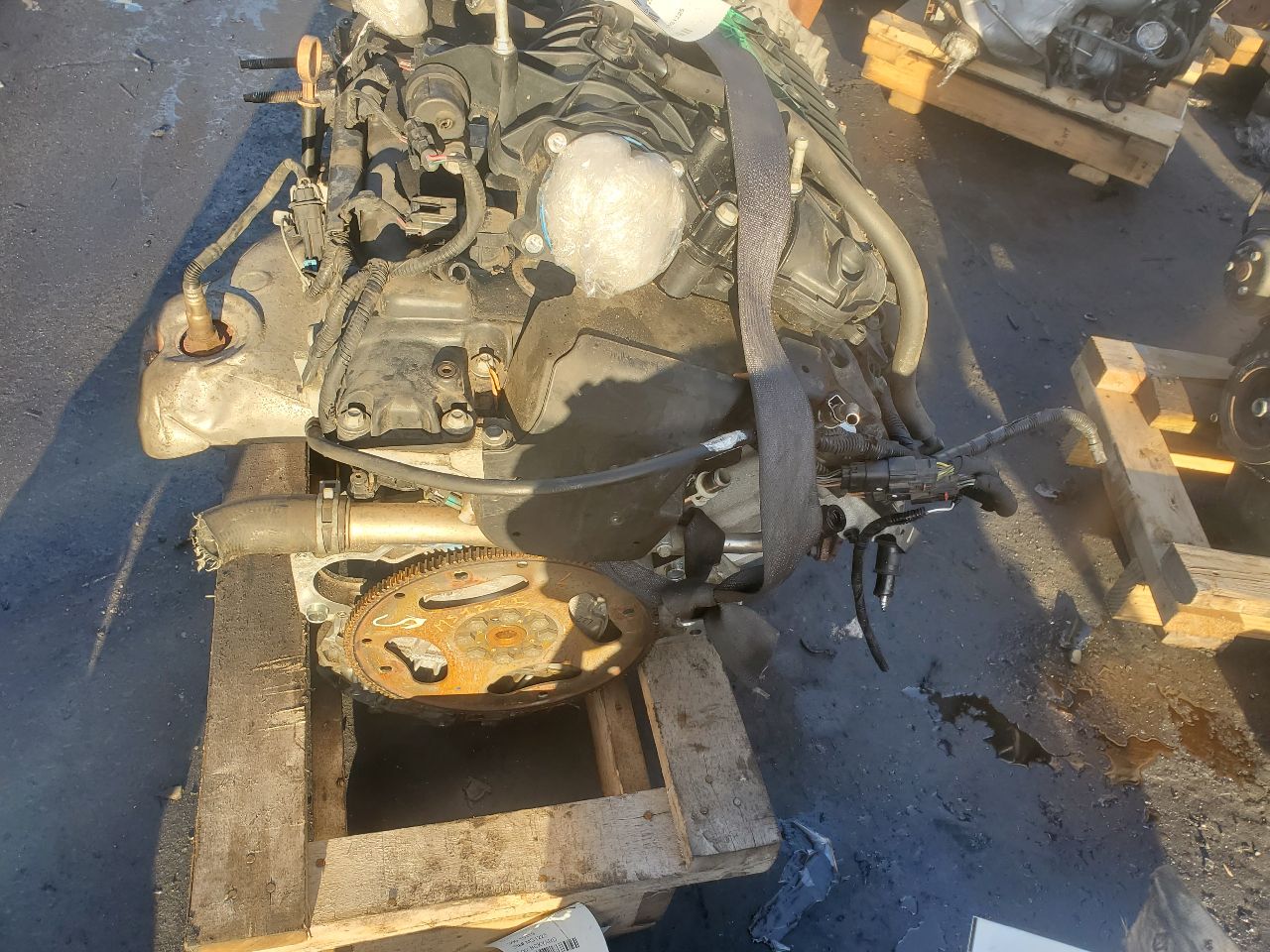 2012 BUICK ENCLAVE 6cyl Gasoline 3.6 ENGINE ASSEMBLY - 397893 — photo 4