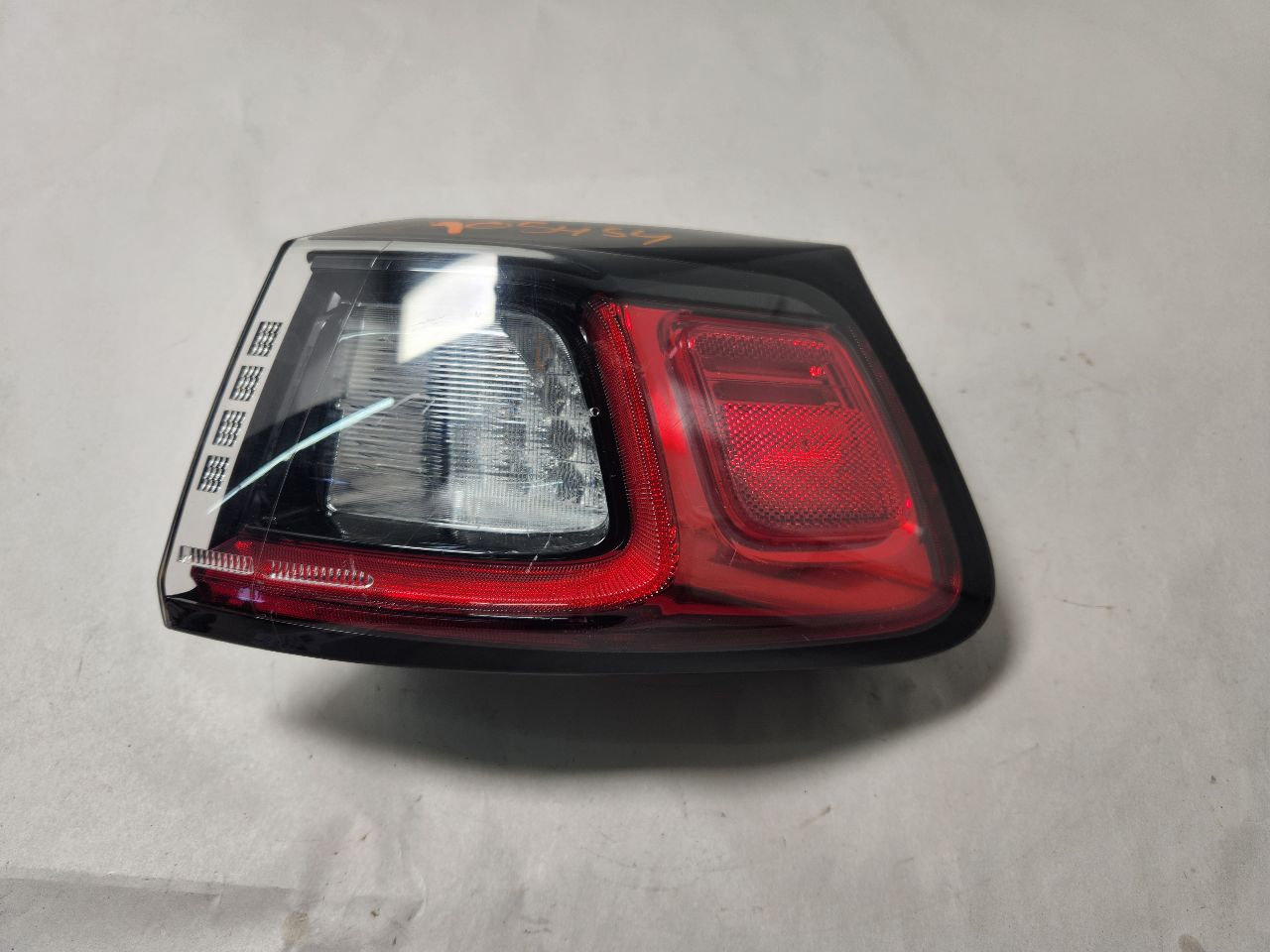 2020 JEEP CHEROKEE 2.4L 4cyl Gasoline VVT Right TAIL LAMP - 397916