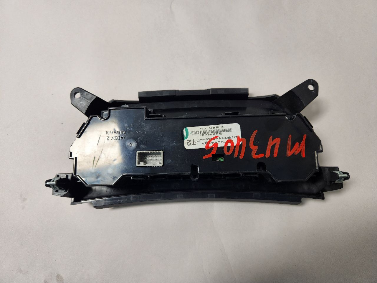 2015 NISSAN SENTRA 4cyl Gasoline 1.8 TEMP CONTROL - 397963 — photo 3