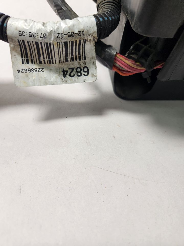 2013 CHEVROLET CAMARO 6cyl Gasoline 3.6 Fuse Box, Engine - 398000 — photo 8