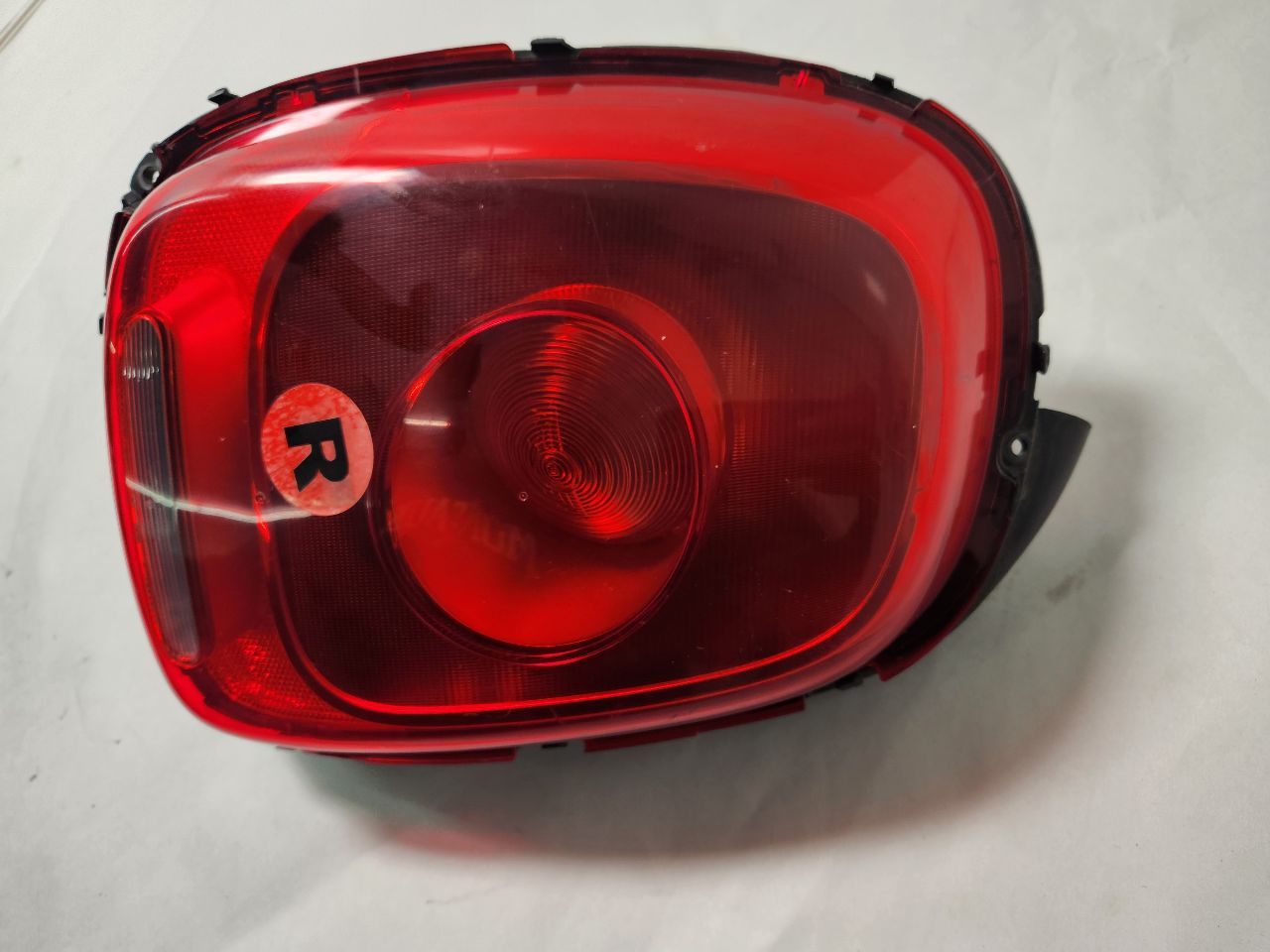 2017 MINI COOPER COOPER 1.5L 3cyl Turbo Gasoline Left TAIL LAMP - 398364 — photo 2