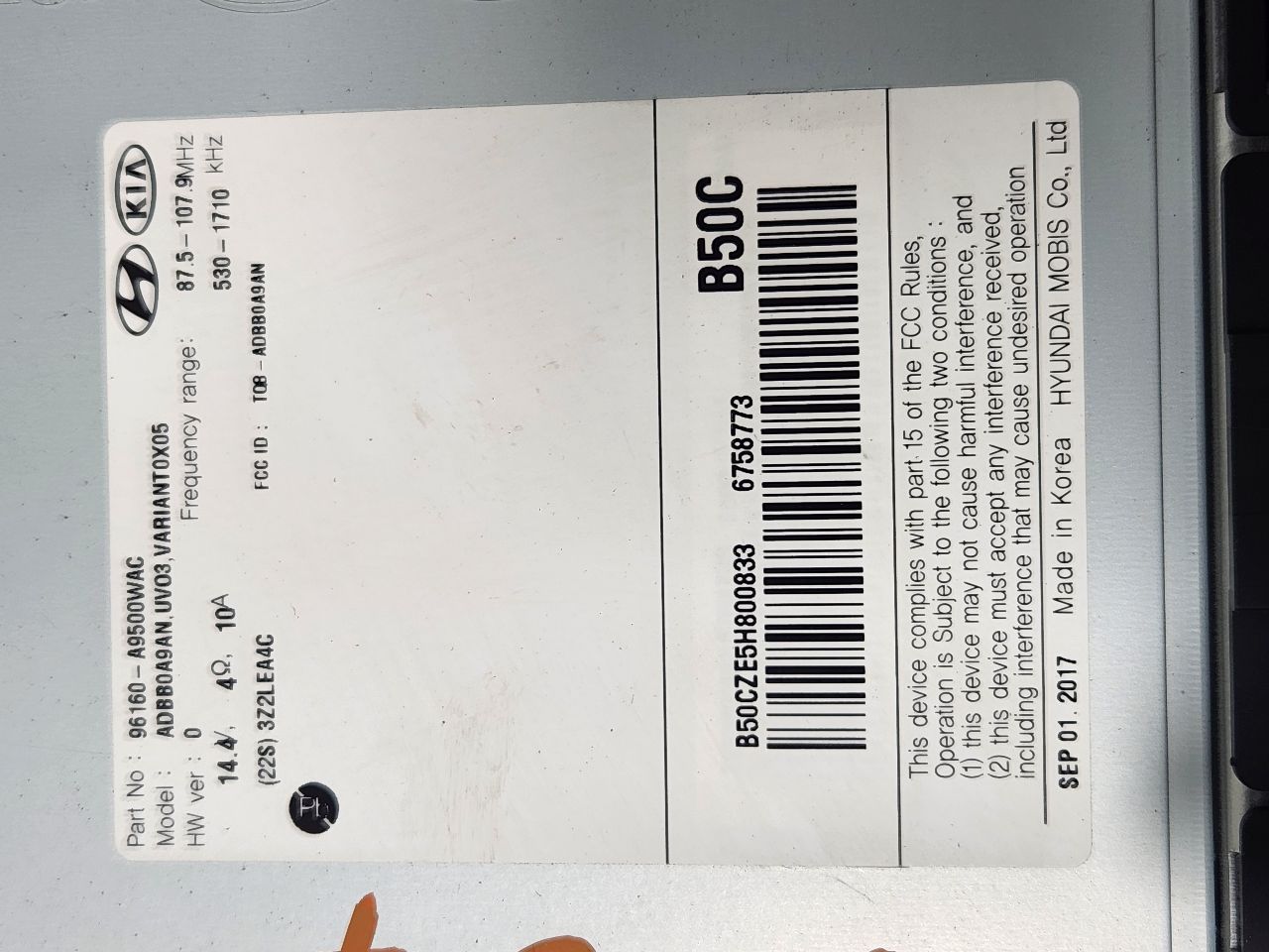 2018 KIA SEDONA 3.3L 6cyl Gasoline VVT Radio Audio - 398549 — photo 4