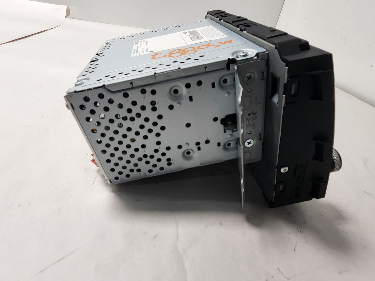 2018 KIA SEDONA 3.3L 6cyl Gasoline VVT Radio Audio - 398549 — photo 8
