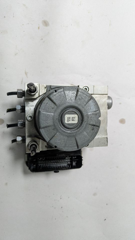 2021 DODGE 1500 PICKUP 5.7L 8cyl Gasoline VVT Anti-lock Brake Pts - 398724