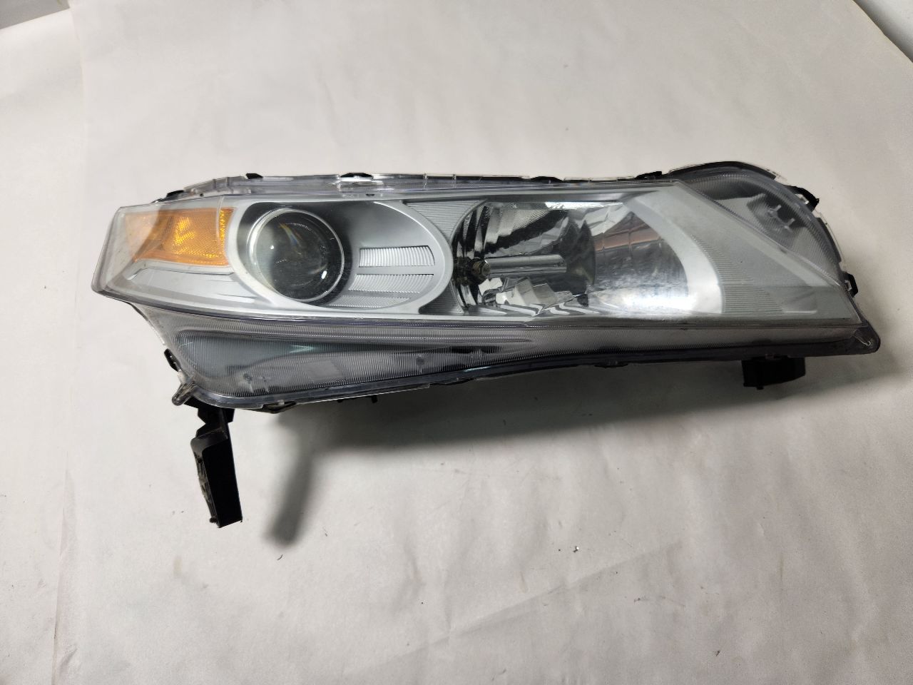 2009 ACURA TL 3.5L 6cyl Gasoline VVT Right HEADLAMP ASSEMBLY - 398879
