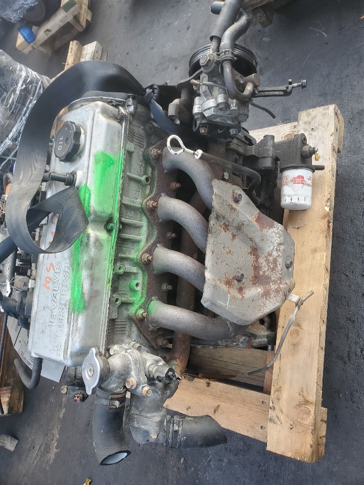 1999 MITSUBISHI ECLIPSE 4cyl Gasoline 2.4 ENGINE ASSEMBLY - 398918 — photo 2