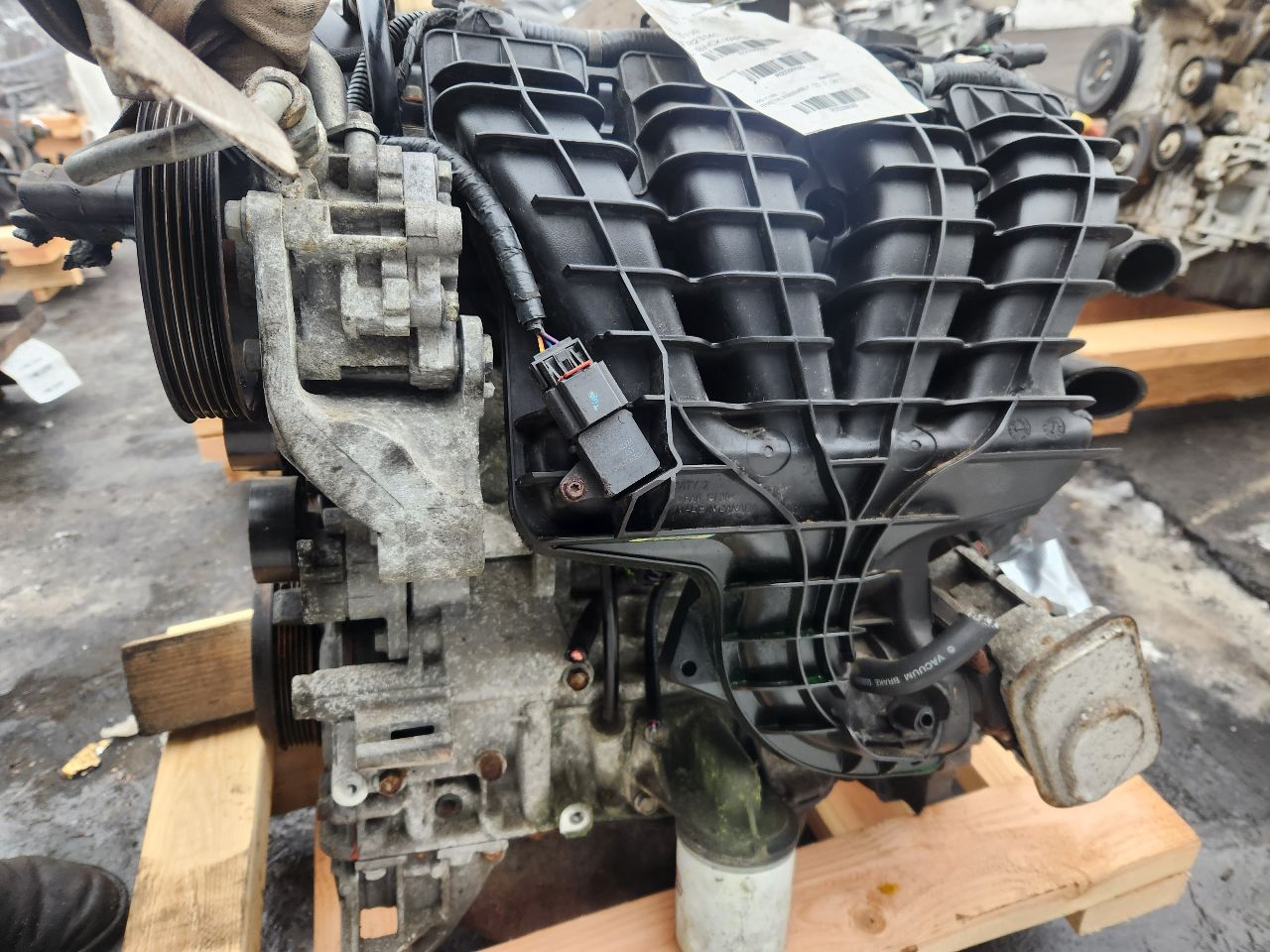 2013 CHRYSLER 200 4cyl Gasoline 2.4 ENGINE ASSEMBLY - 399099 — photo 3