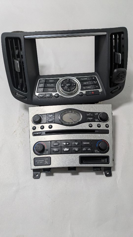 2009 INFINITI G37 6cyl Gasoline 3.7 TEMP CONTROL - 399466 — photo 1