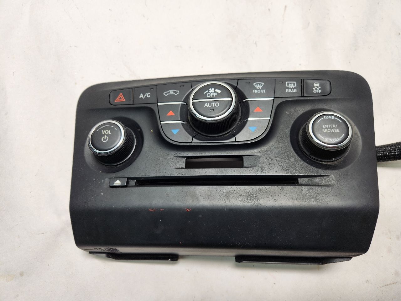 2014 DODGE CHARGER 6cyl Gasoline 3.6 TEMP CONTROL - 399530 — photo 7