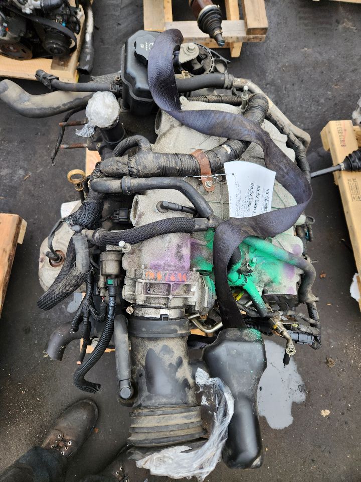 2010 CHEVROLET TRAVERSE 6cyl Gasoline 3.6 ENGINE ASSEMBLY - 399603 — photo 5