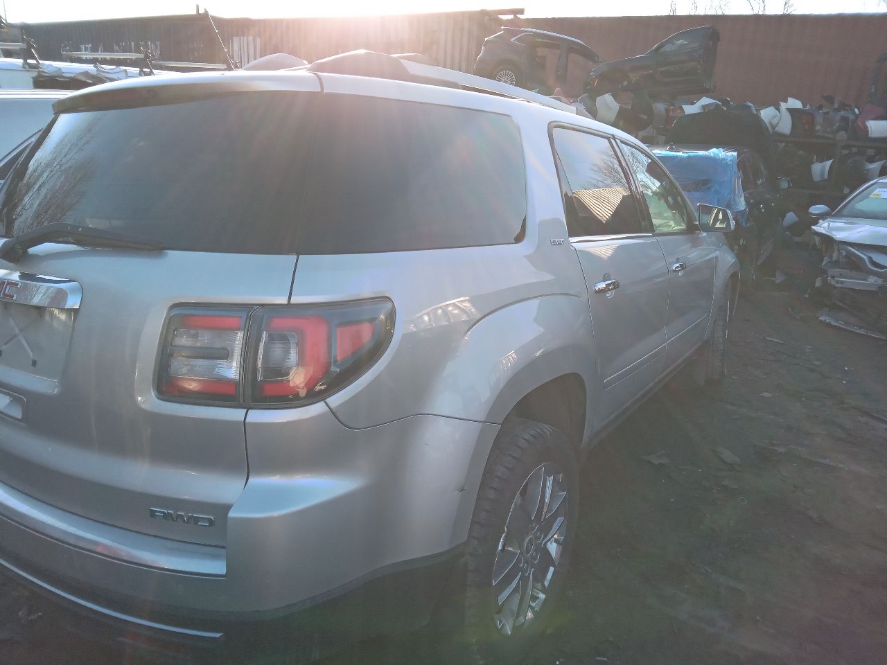 2017 GMC ACADIA 6cyl Gasoline 3.6 Decklid  Tailgate - 399666 — photo 7