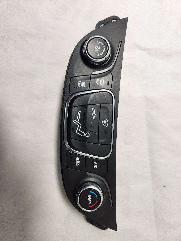 2016 CHEVROLET MALIBU 4cyl Gasoline Turbo 1.5 TEMP CONTROL - 399674