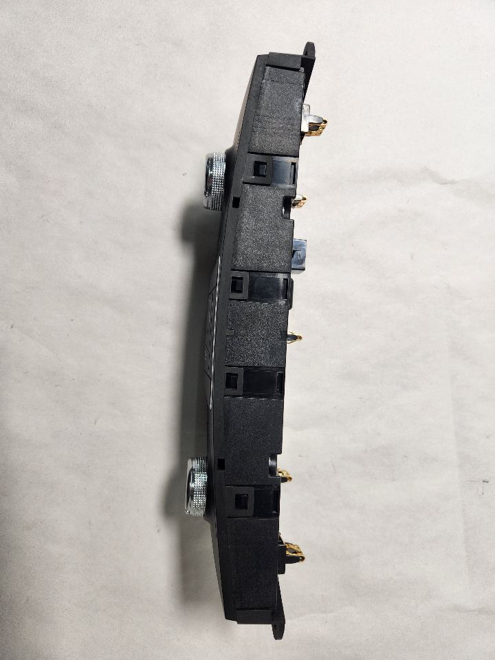 2016 CHEVROLET MALIBU 4cyl Gasoline Turbo 1.5 TEMP CONTROL - 399674 — photo 2