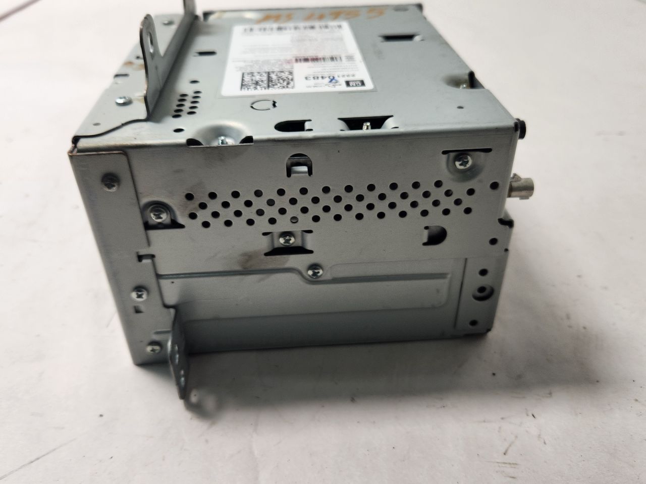 2014 CHEVROLET CAMARO 6cyl Gasoline 3.6 Radio Audio - 399838 — photo 5