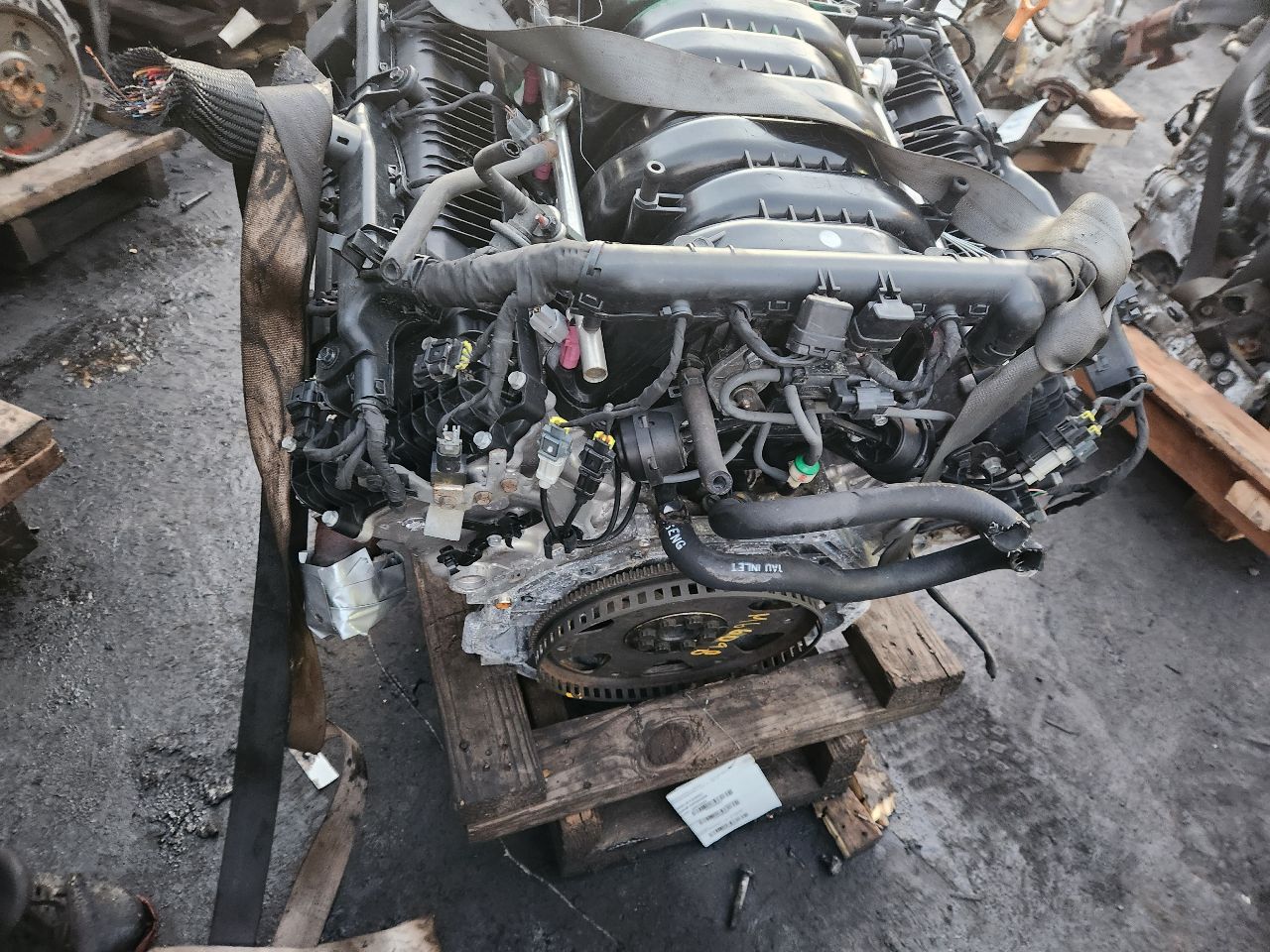 2012 HYUNDAI GENESIS 8cyl Gasoline 4.6 ENGINE ASSEMBLY - 399867 — photo 3