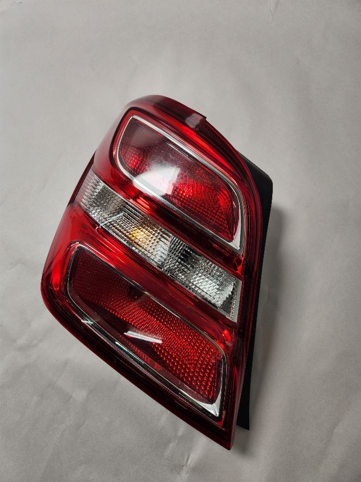 2020 CHEVROLET SONIC 1.4L 4cyl Turbo Gasoline Left TAIL LAMP - 400222
