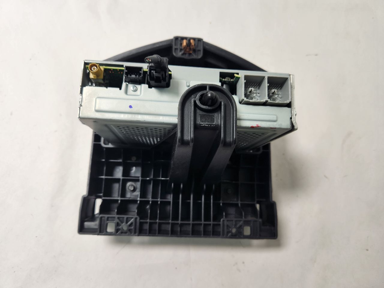 2020 CHEVROLET SONIC 1.4L 4cyl Turbo Gasoline Radio Audio - 400224 — photo 8