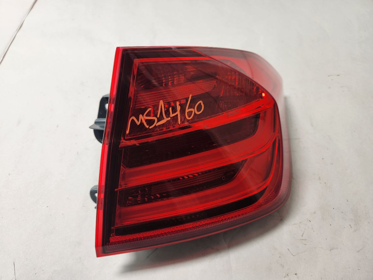 2012 BMW 328i 4cyl Gasoline Turbo 2.0 Right TAIL LAMP - 400275