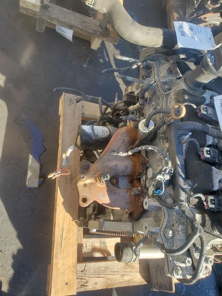 2017 CHEVROLET TRAVERSE 6cyl Gasoline 3.6 ENGINE ASSEMBLY - 400556 — photo 3