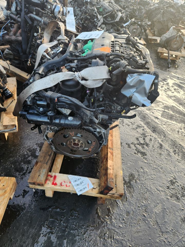2017 KIA SORENTO 6cyl Gasoline 3.3 ENGINE ASSEMBLY - 400589 — photo 4