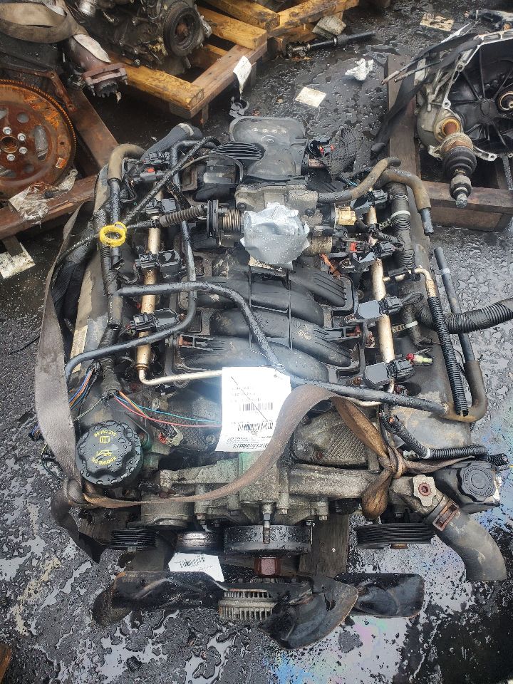 2005 JEEP GRAND CHEROKEE 8cyl Gasoline 4.7 ENGINE ASSEMBLY - 400606 — photo 2