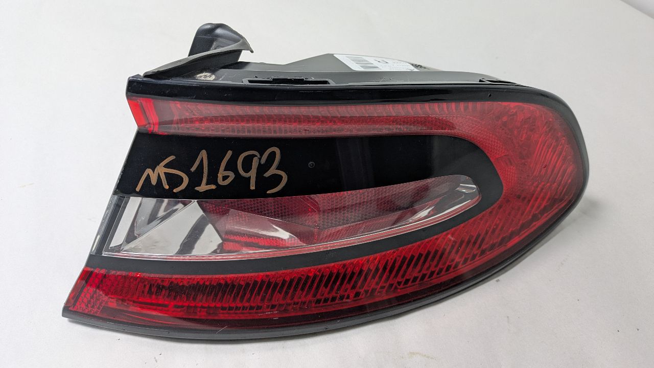 2015 DODGE DART 4cyl Gasoline 2.4 Right TAIL LAMP - 400624