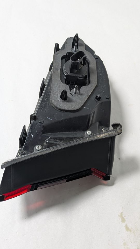 2015 DODGE DART 4cyl Gasoline 2.4 Right TAIL LAMP - 400624 — photo 5