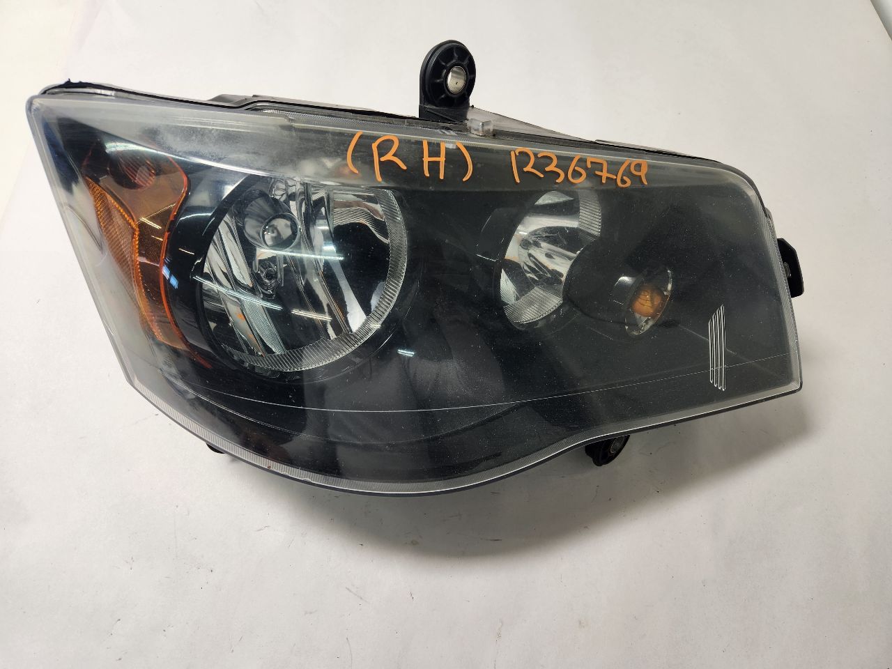 2017 DODGE CARAVAN 6cyl Gasoline 3.6 Right HEADLAMP ASSEMBLY - 400762