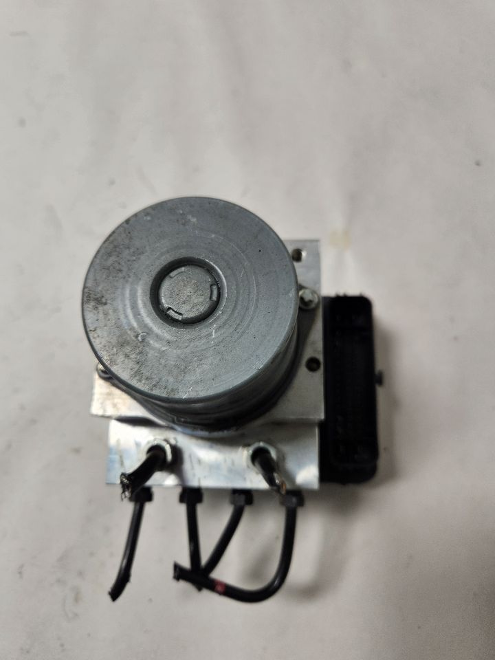 2023 TOYOTA COROLLA 2.0L 4cyl Gasoline Anti-lock Brake Pts - 400795