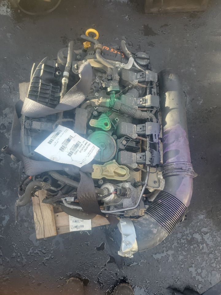 2015 VOLKSWAGEN BEETLE 4cyl Gasoline Turbo 1.8 ENGINE ASSEMBLY - 400967 — photo 2