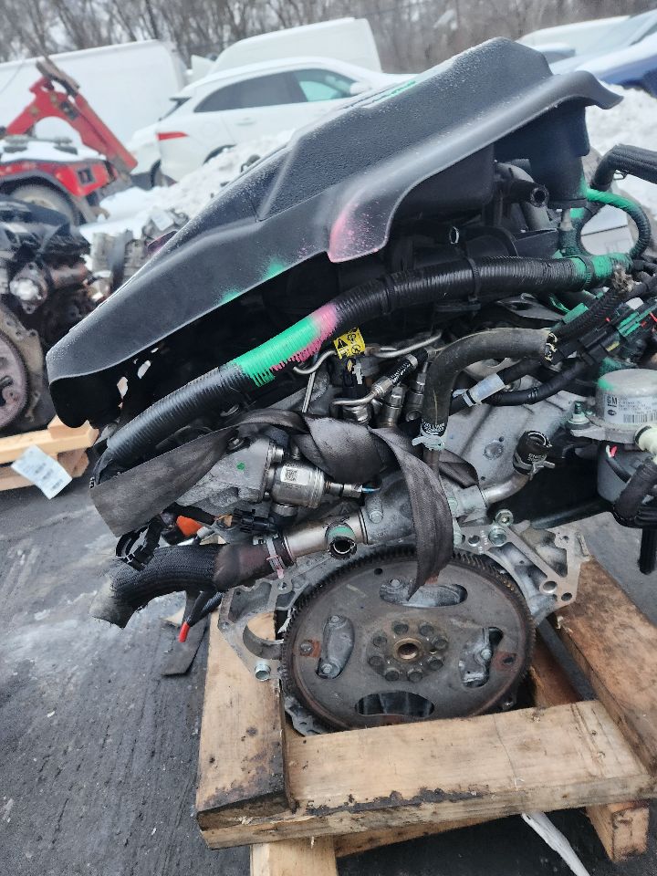 2012 CADILLAC SRX 6 Cyl Gasoline 3.6 DI ENGINE ASSEMBLY - 401237 — photo 3