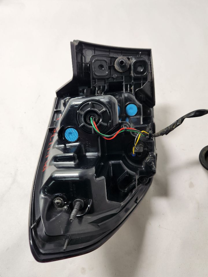 2020 BUICK ENCORE GX 1.3L 3cyl Turbo Gasoline Right TAIL LAMP - 401496 — photo 5