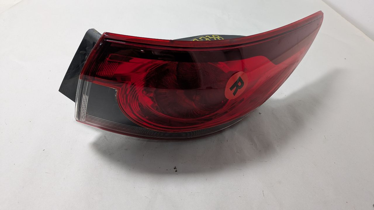 2015 MAZDA 6 4cyl Gasoline 2.5 DOHC Right TAIL LAMP - 401647