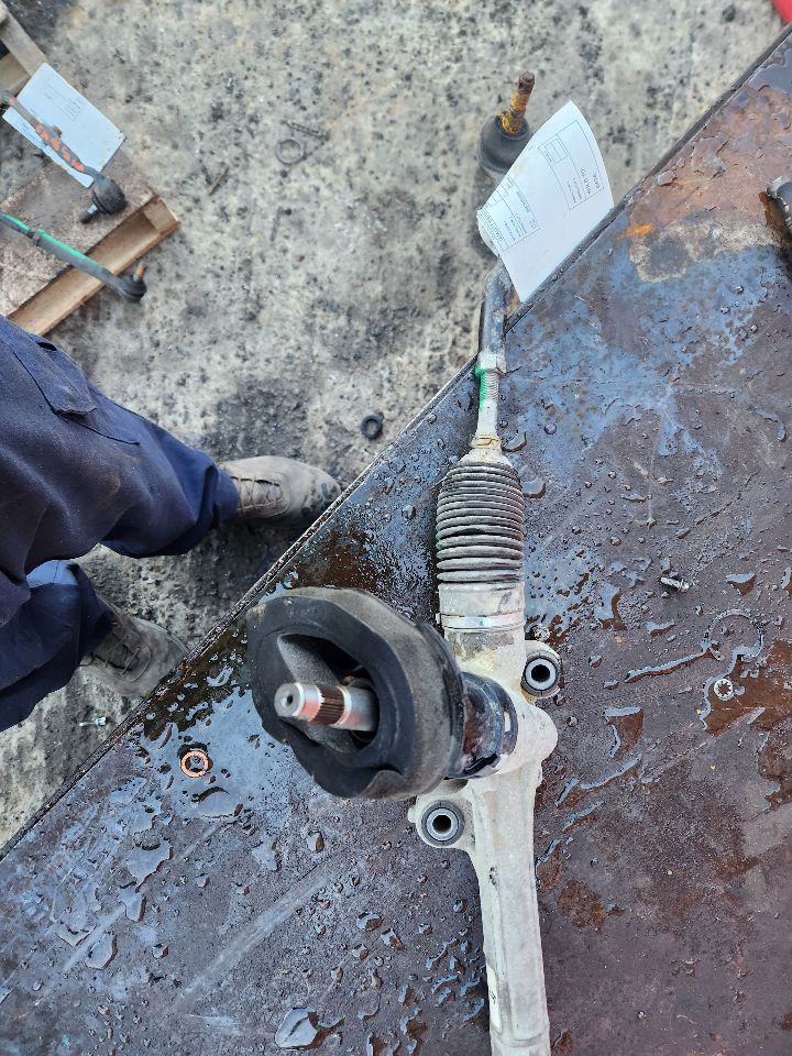 2015 MAZDA 6 4cyl Gasoline 2.5 DOHC STEERING GEAR RACK - 401655 — photo 6