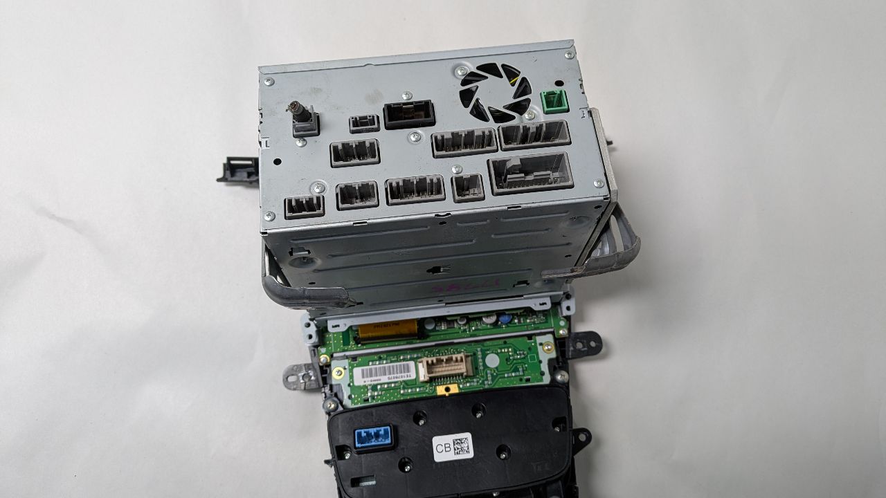 2015 ACURA TLX 3.5L 6cyl Gasoline VVT Radio Audio - 401780 — photo 5